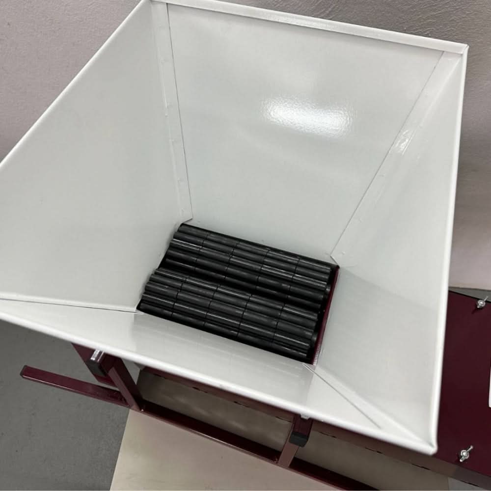 Zdrobitor desciorchinator struguri manual VivaTechnix VMD, cuva 25 L, 400-500 kg/h