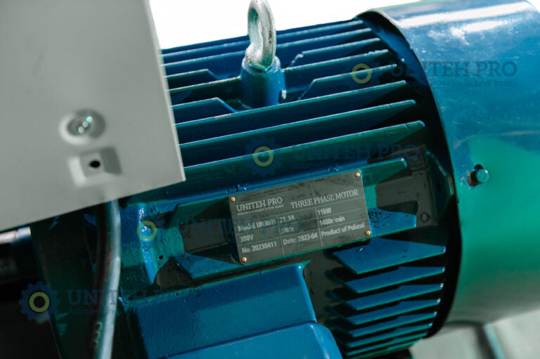 Granulator furaje ZEP KL-250 Uniteh PRO cu motor 11 kW, matrita 4 mm, productie pana la 400 kg/ora