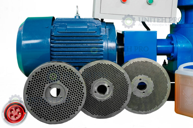 Granulator furaje ZEP KL-250 cu 3 matrite si motor 11 kW, productie pana la 400 kg/ora