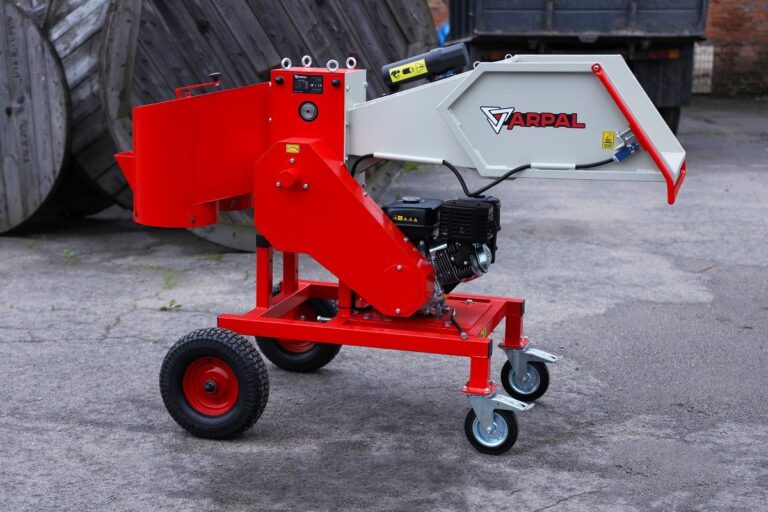 Tocator de crengi ZEP AM-120BD MAX ARPAL, diametru maxim 120 mm, motor 16 CP, productivitate 6 m3/ora