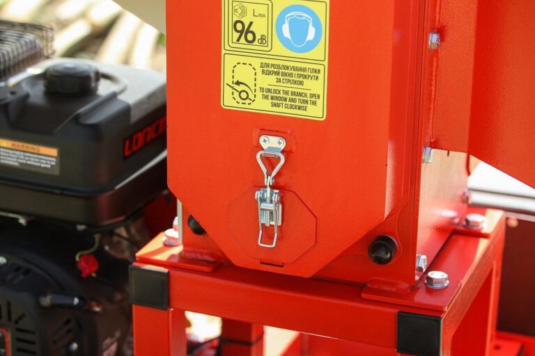 Tocator de crengi ZEP AM-120BD PRO ARPAL, diametru maxim 120 mm, motor 20 CP, productivitate 6 m3/ora