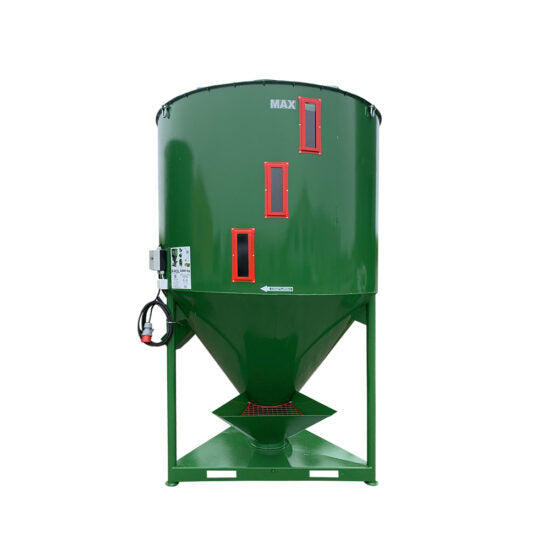 Amestecator furaje 2000 kg M-ROL – volum 3430 L, motor 3 kW, Polonia