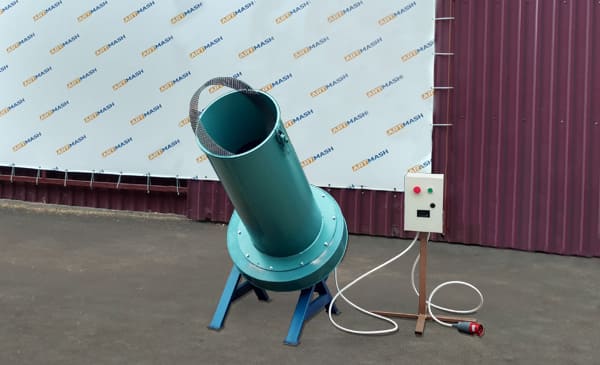Tocator baloti PPSR-11 – eficient si robust pentru furaje si paie