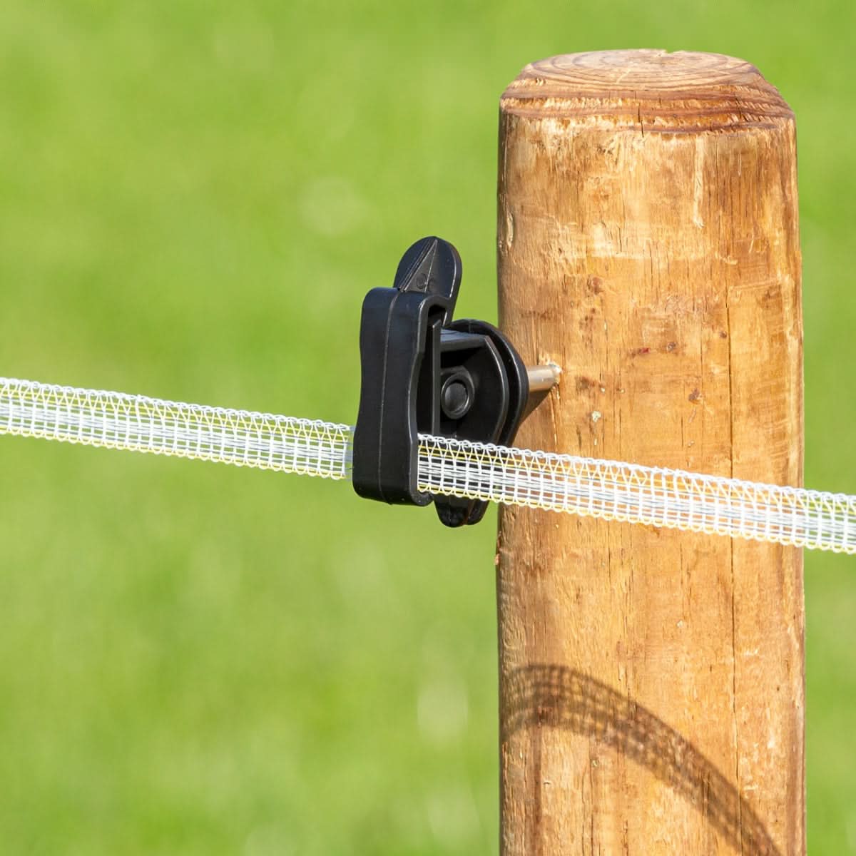 Bandă gard electric 10 mm, 500 m, 60 kg rezistență la rupere, 0,45 Ω/m rezistență electrică