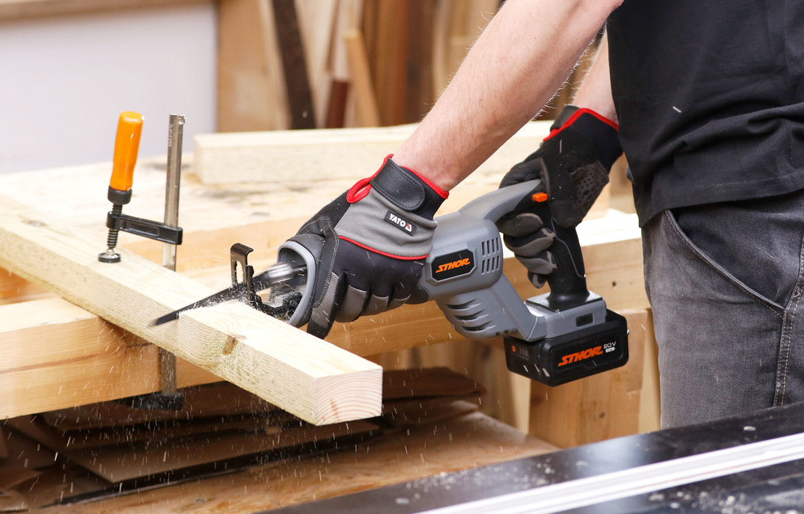 Fierastrau Sabie STHOR 20V, 1x2Ah, Portabil, Pentru Lemn si Metal