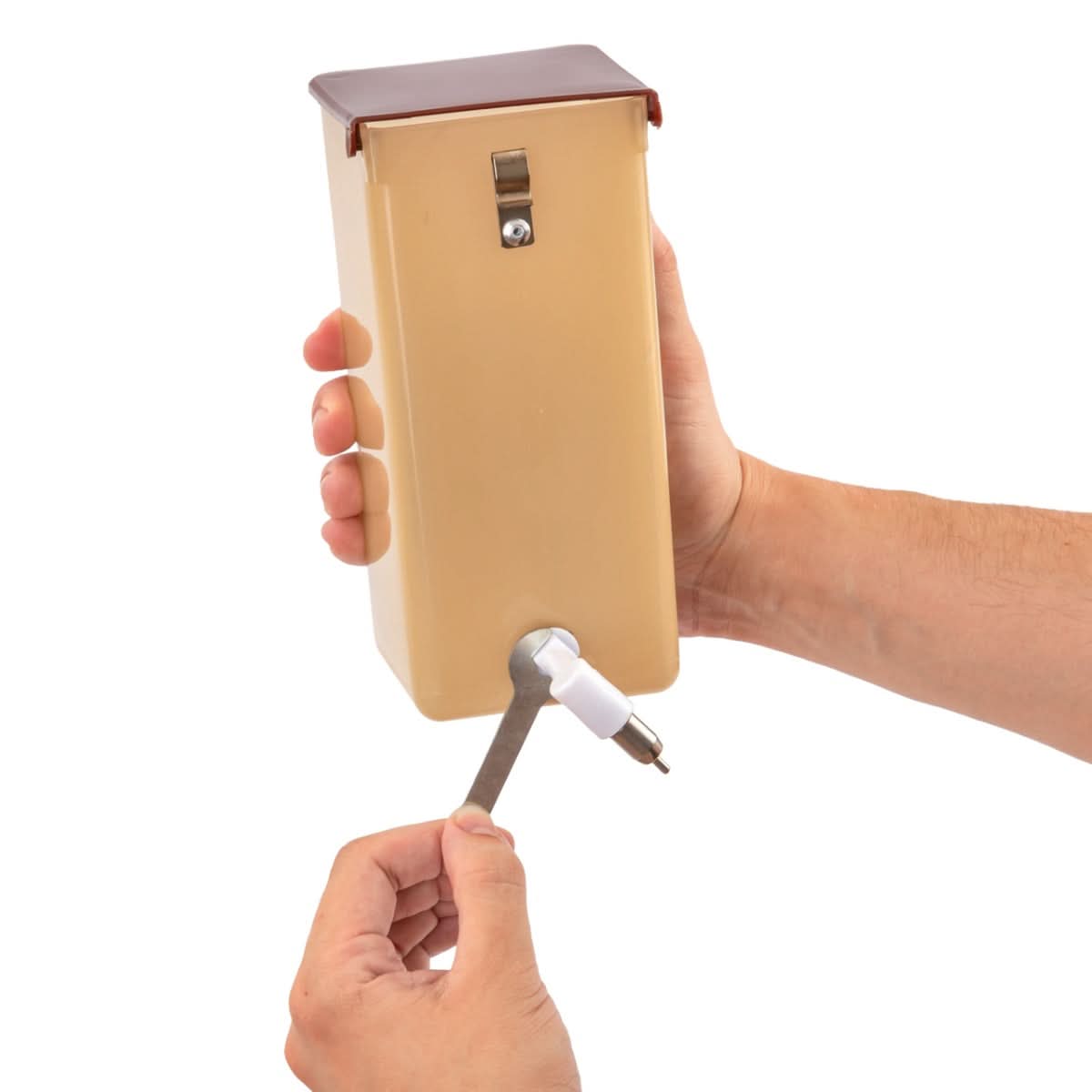 Adapatoare cu capac pentru iepuri. Capacitate: 1 litru