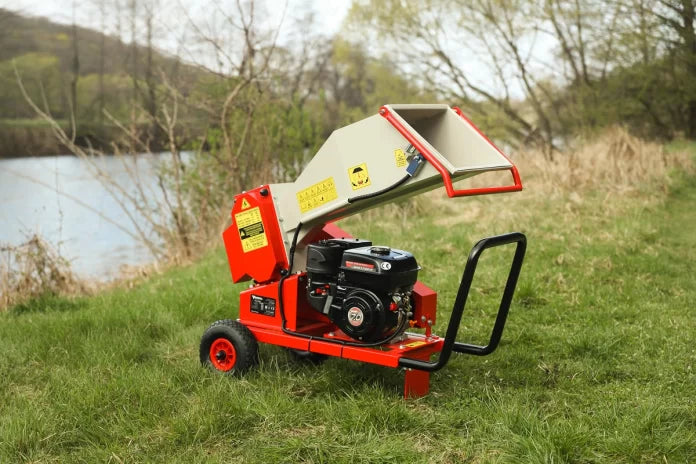 Tocator crengi ZEP ARPAL AM-60BD MAX cu motor benzina 7CP, diametru max 60 mm, 6 cutite, capacitate 2 mc/ora