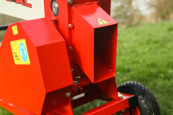 Tocator crengi ZEP ARPAL AM-60BD MAX cu motor benzina 7CP, diametru max 60 mm, 6 cutite, capacitate 2 mc/ora