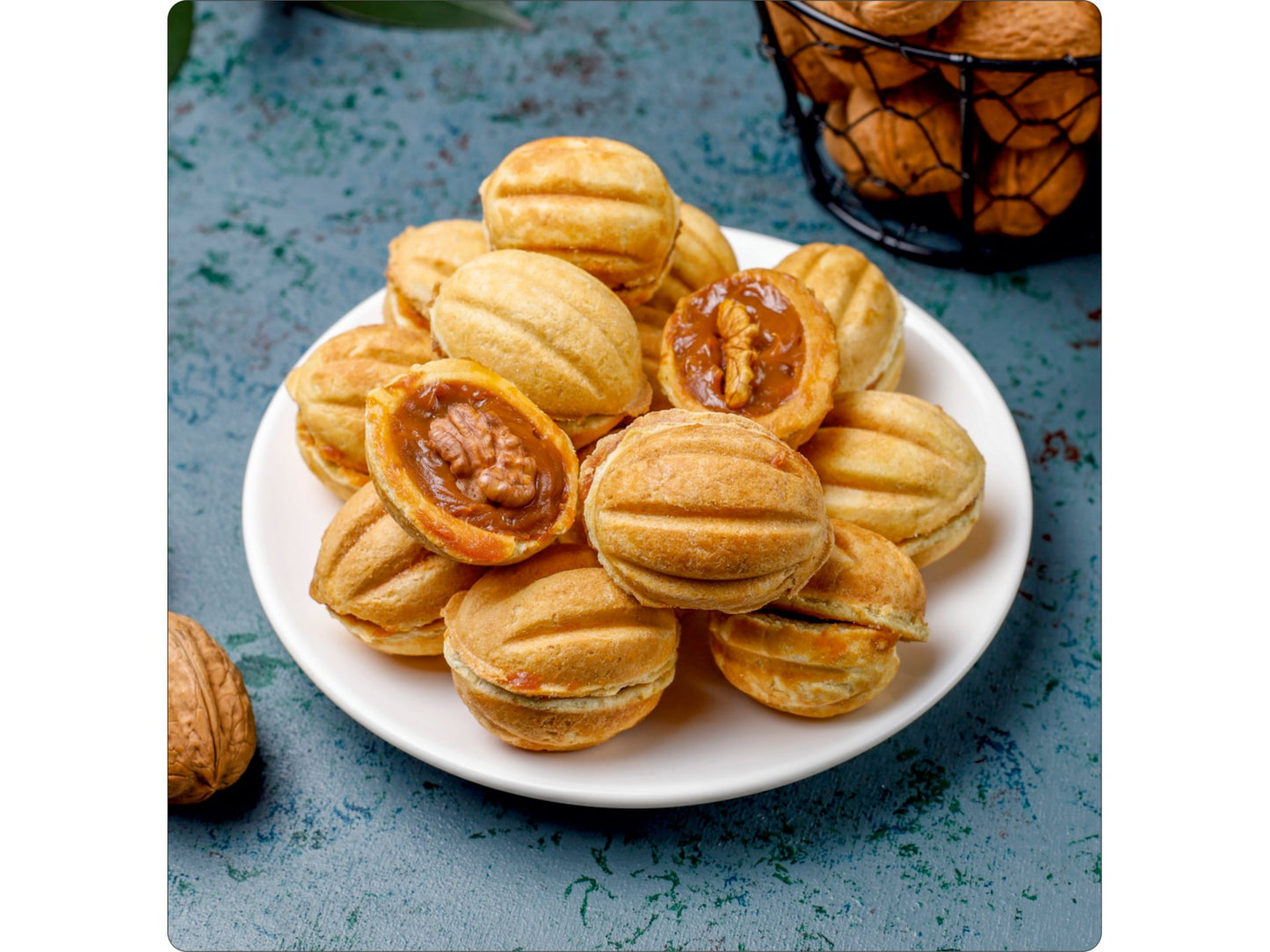 PLITĂ CERAMICĂ PENTRU PRĂJITURI, 1400W