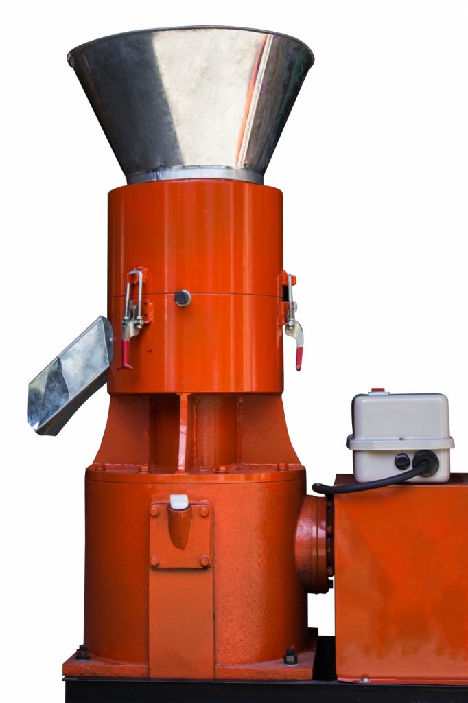 Granulator furaje ZEP KL-300 cu motor 22 kW si 3 matrite, productie pana la 700 kg/ora