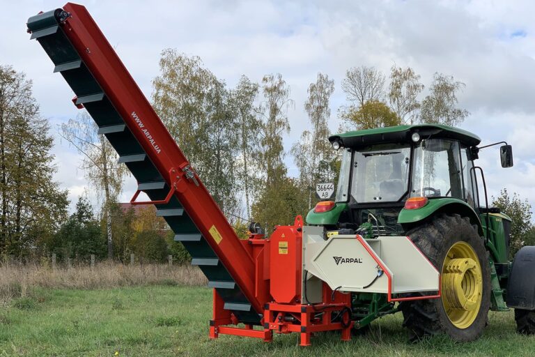 Tocator crengi ZEP AM-200 PTO-K PRO cu banda 4 m, diametru max 200 mm, 80 CP, 14 m3/h