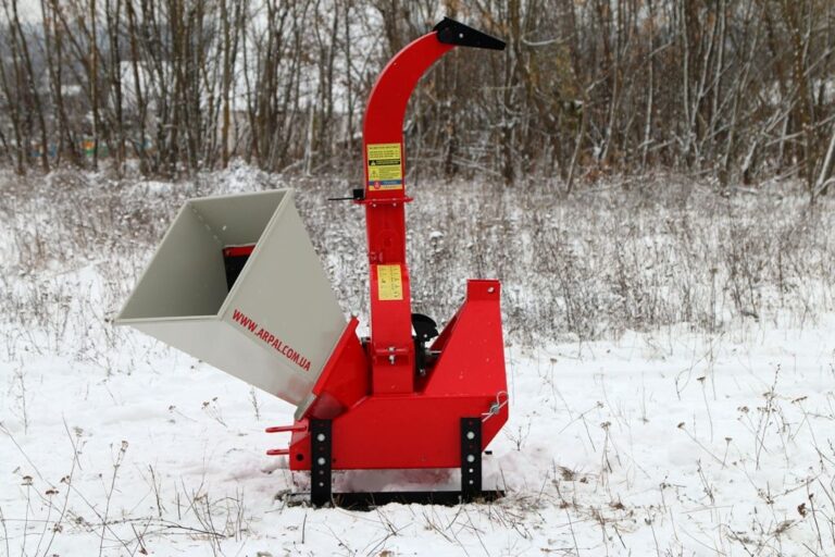 Tocator de crengi ZEP MK-120 PTO ARPAL, diametru maxim 120 mm, actionare PTO, productivitate 6 m3/ora