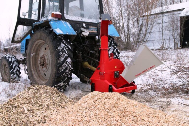 Tocator de crengi ZEP MK-120 PTO ARPAL, diametru maxim 120 mm, actionare PTO, productivitate 6 m3/ora