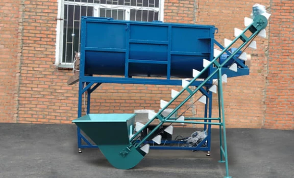 Banda de transportare cu cuve 3 m TK-3, motor 0.55 kW, capacitate 3-4 t/h