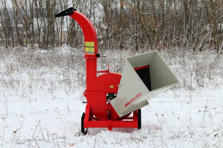 Tocator de crengi ZEP MK-120 PTO ARPAL, diametru maxim 120 mm, actionare PTO, productivitate 6 m3/ora