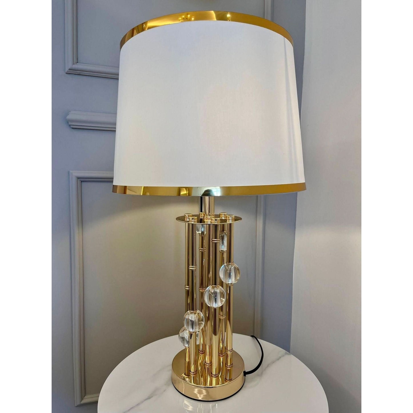 Veioza Luxury White, T-9205 - ZEP.RO - Ți-e la îndemână!