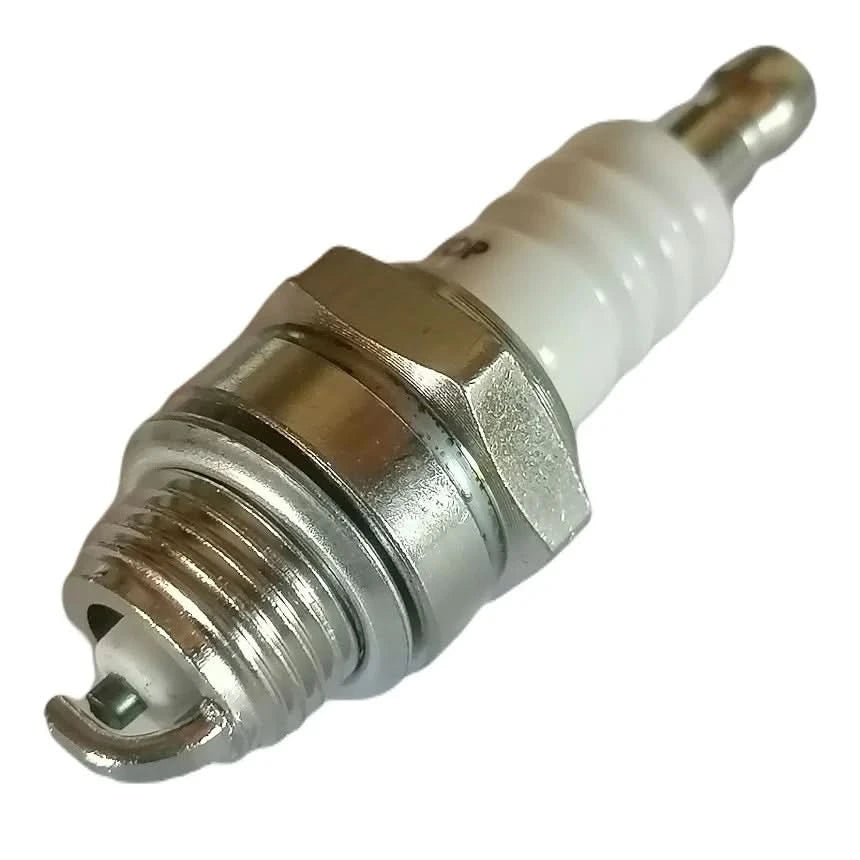 Bujie motocoasa si drujba motor 2 timpi, compatibila Stihl, Husqvarna, chinezesti – filet 14 mm, cheie 18 mm