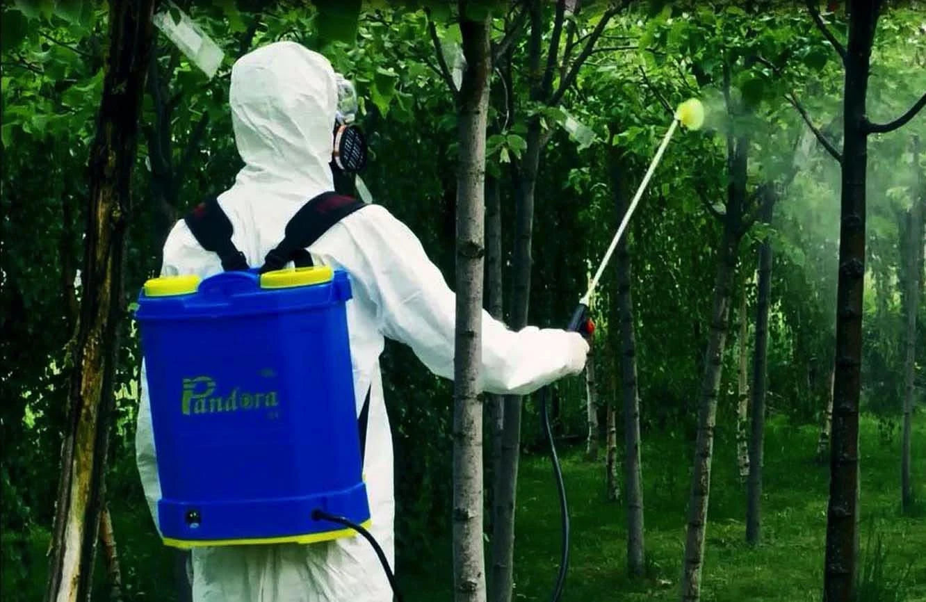 Set pompa de stropit cu acumulator Pandora 12L + Atomizor electric, Vermorel