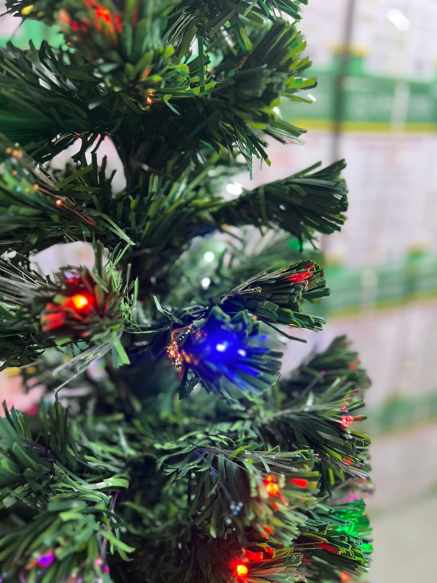 Brad Artificial 150 cm cu fibra optica Multicolora, Suport Metalic CADOU