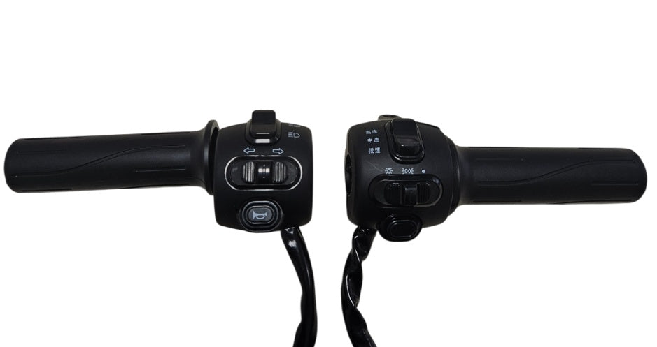 Acceleratie + comenzi lumini scuter electric