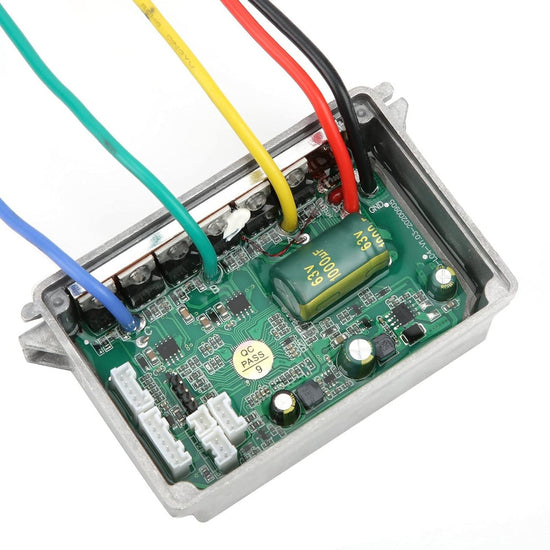 Controller trotineta Ninebot G30 si G30D - detaliu carcasa
