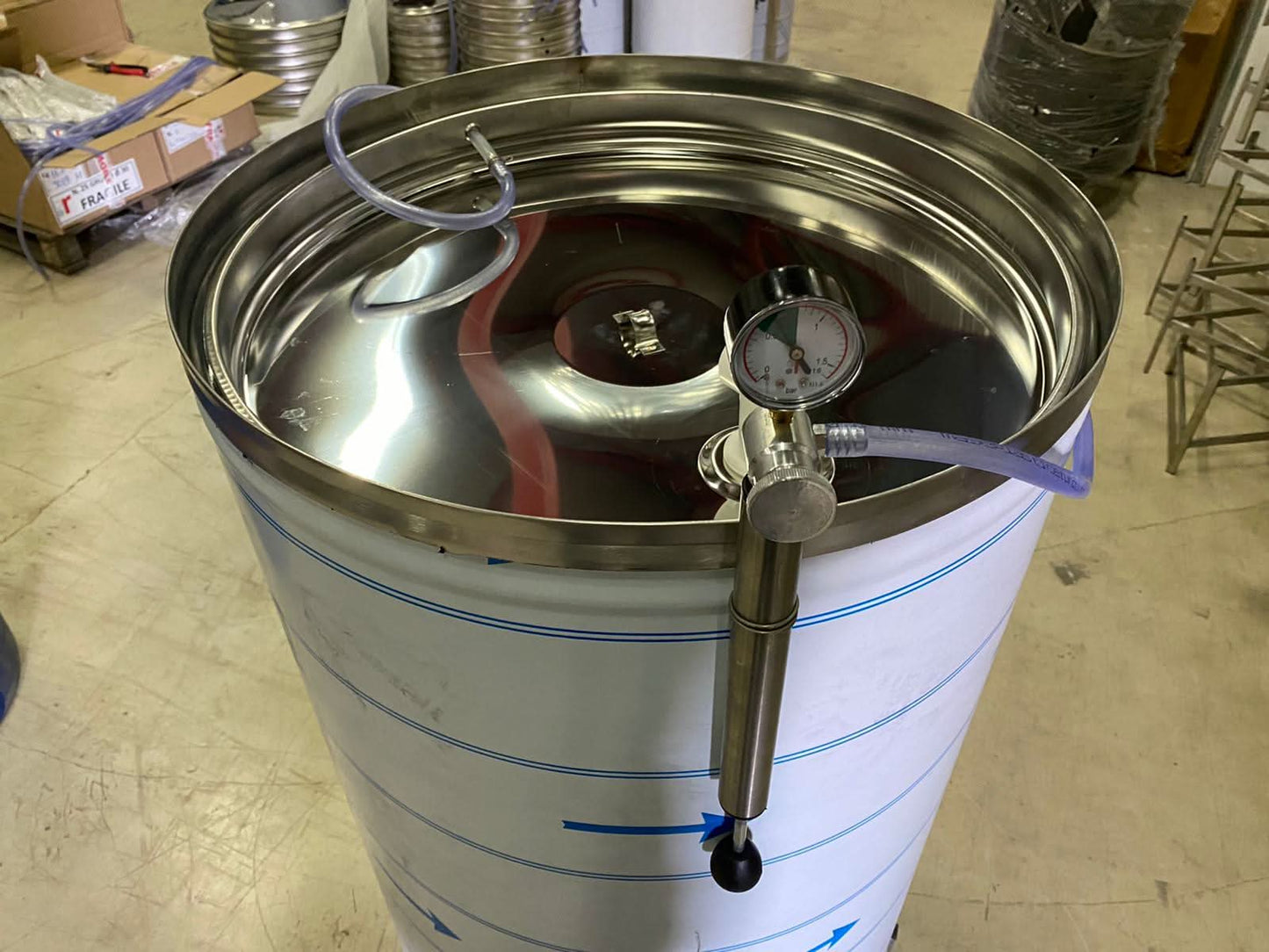 Butoi inox 185L cu capac flotant si camera din silicon – AISI 304 Italia – BUTOI185LF