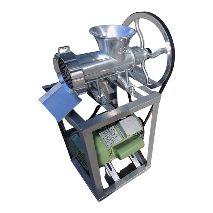 Masina de tocat carne electrica NR 32, aluminiu, motor 1500W, 2-5 kg/min, sita 8 mm