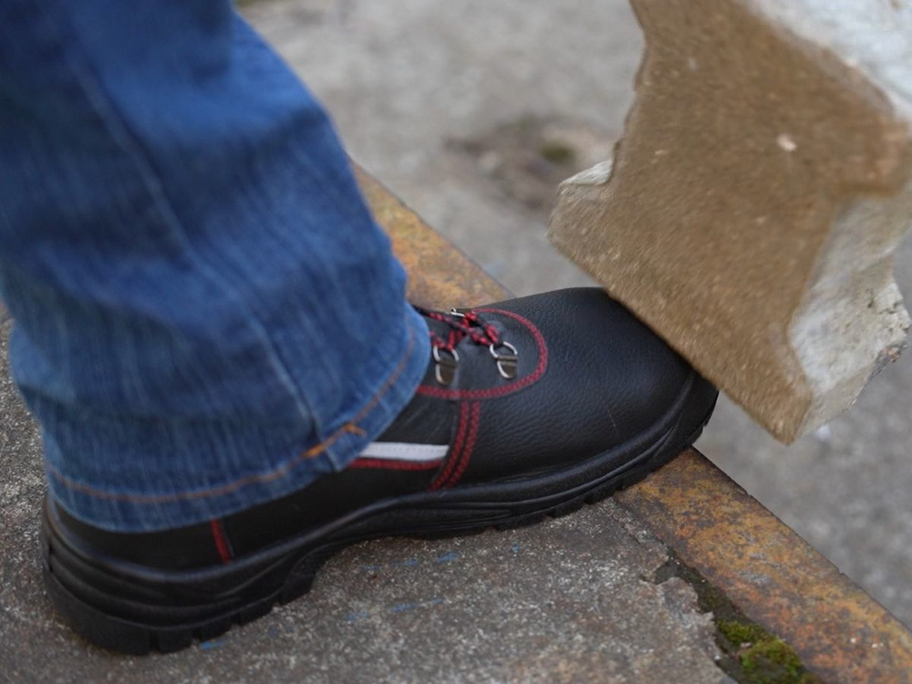 Ghete de protectie YATO Twer YT-80786, S3, marimea 42 - imagine produs 14