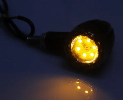 Set semnalizari moto 5 LED-uri detaliu prindere