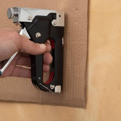 Capsator manual 3in1 KTG 01, otel, pentru capse 4–14 mm, cu 300 capse incluse