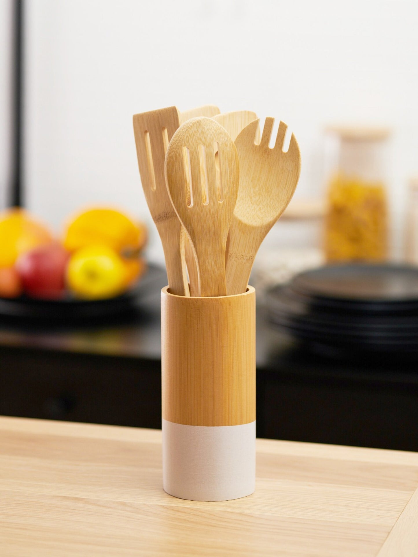 Set ustensile de bucatarie din bambus format din 7 piese