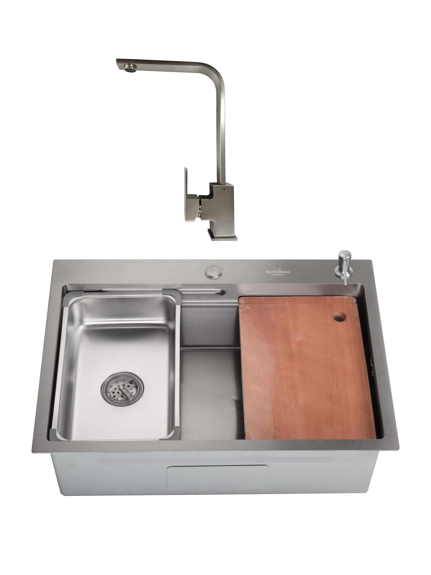 Chiuveta de bucatarie handmade Sandonna HD7050 cu tavita, tocator si dispenser de sapun incluse + Baterie Nera pivotanta - Inox