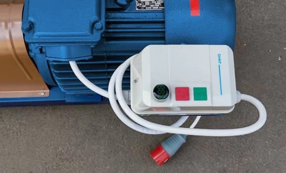 Granulator furaje ZEP GKP-11 Artmash cu matrita 4 mm, motor 11 kW, productie 200-350 kg/ora