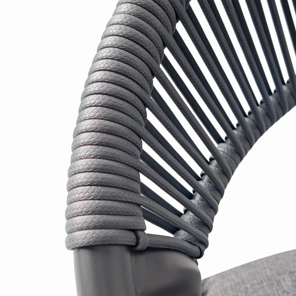 Set mobilier tarasa/gradina KLUGMEISTER KJF11196, doua scaune + masa, cu perne incluse, culoare gri