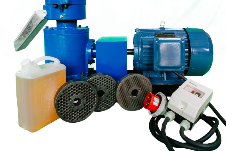 Granulator Furaje  ZEP KL-150 cu 3 Matrite si Motor trifazat Inclus, Capacitate 150 kg/h