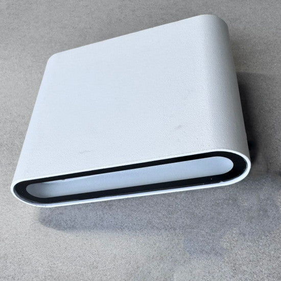 Aplica LED extra-plata, 6W, 540 lm, 115x90x30 mm