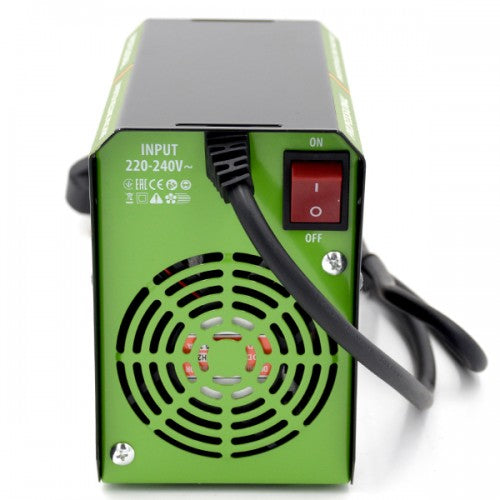 Invertor de sudura Master Kraft MK-300A, 300A, tehnologie IGBT, afisaj digital, kit complet