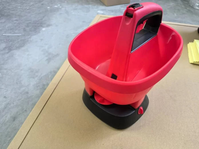 Dispozitiv imprastiat sare si nisip ZEP PRO DIS-27, electric, 2.7L, 12000 rot/min, 2 m latime, 6V