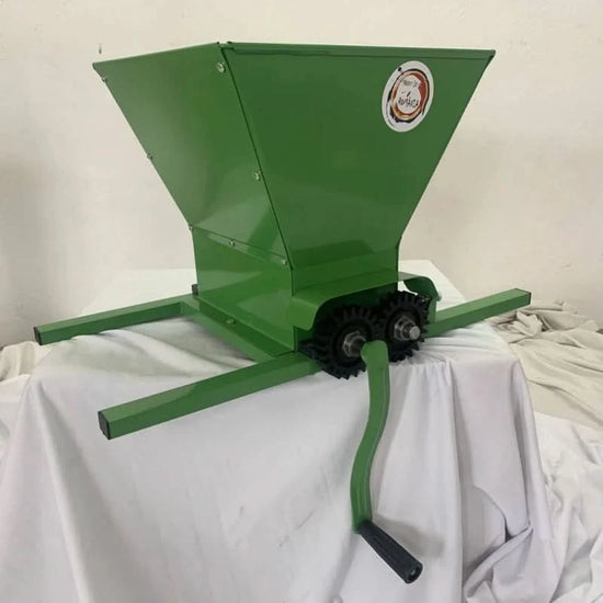 Zdrobitor struguri manual VivaTechnix VMD-41401R, cuva 25 L, 150 kg/h, tamburi reglabil