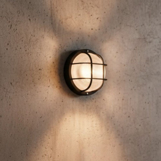 Lampa Bat Rotunda cu Grila, max. 60W, E27, IP44