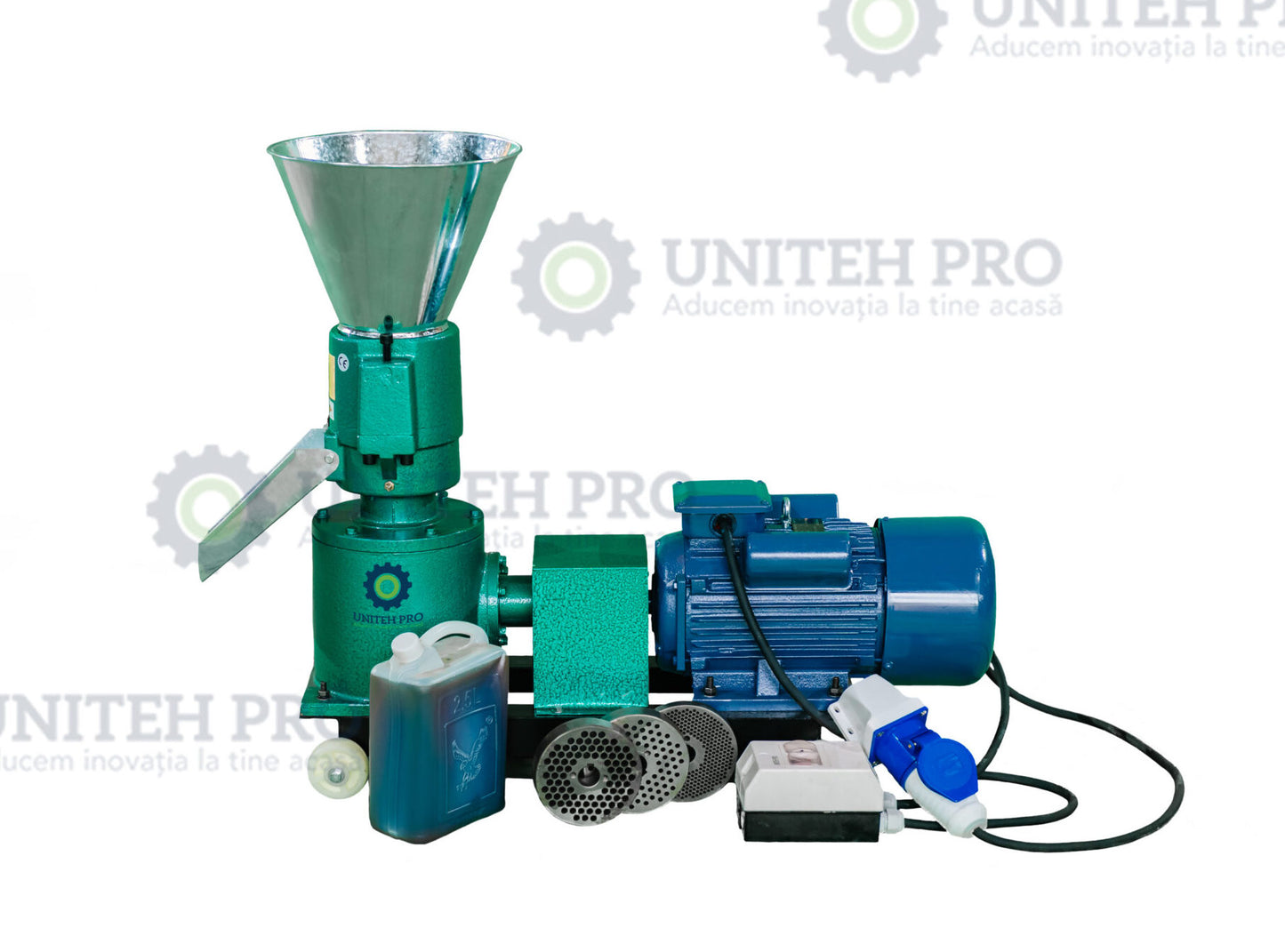 Granulator furaje ZEP KL-120 cu motor 3 kW/220V – 3 matrite incluse, productie pana la 100 kg/h