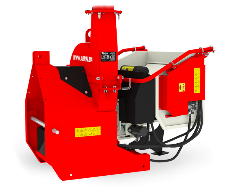 Tocator crengi ZEP MK-170 PTO cu alimentare hidraulica, diametru max 170 mm, 50 CP, productivitate 12 m3/h