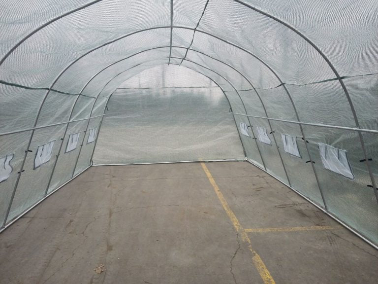 Solar gradina 8x3x2.5 m ZEP PRO, folie polietilena 240 g/mp, structura otel galvanizat, rezistent UV