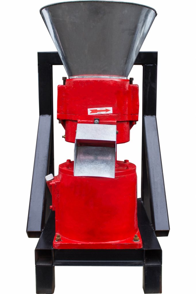 Granulator furaje ZEP KL 200 PTO pentru tractor, 3 matrite incluse, capacitate pana la 200 kg/ora