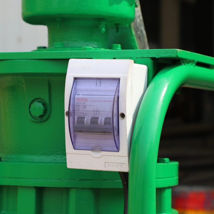 Granulator Furaje ZEP KL-120L PROFI, Motor 2.2 kW, 220V, 3 Matrite Incluse, Capacitate pana la 100 kg/h