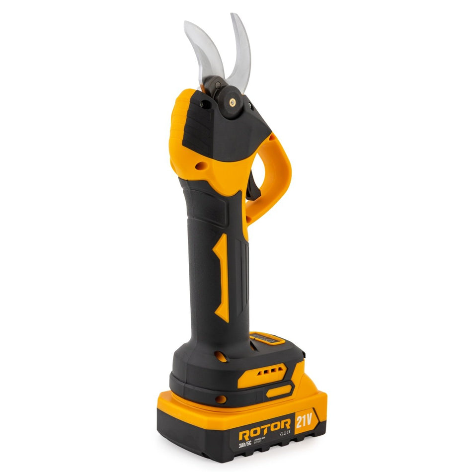 Foarfeca de gradina pe acumulator ROTOR RSB32, 21V / 3Ah, motor Brushless 600W, capacitate taiere 32 mm, set complet cu 2 acumulatori si incarcator