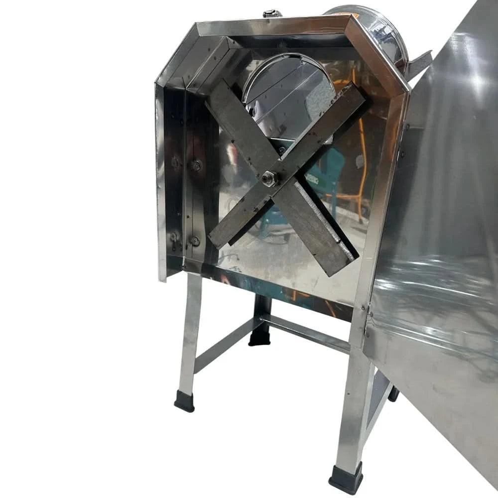 Tocator Electric Legume, Fructe, Paie si Furaje Brillo BR-1804, 2200W, 2800 RPM, 300 kg/h, 4 Cutite