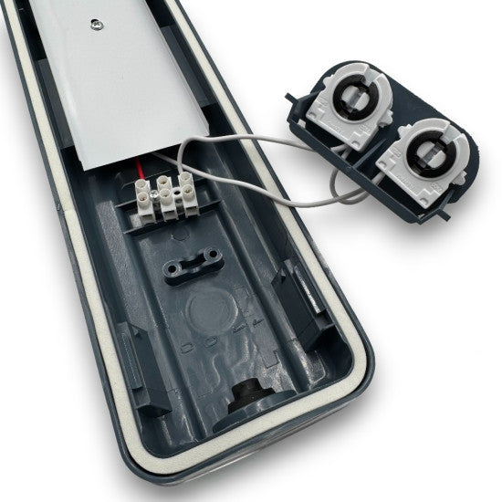 Corp Neon SPIN, 2x9W, IP65, 666 mm