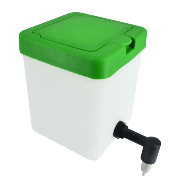 Adapatoare pentru iepuri, 0.5L, verde/alb, Tehno Ms #032001 - ZEP.RO - Ți-e la îndemână!