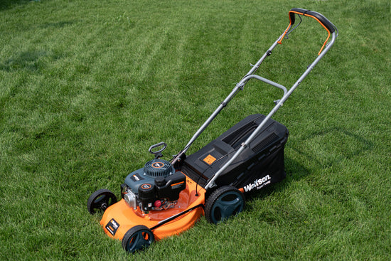 Masina de tuns iarba profesionala Wolfson 4 CP, autopropulsata, 46 cm, benzina, 61L, mulcire